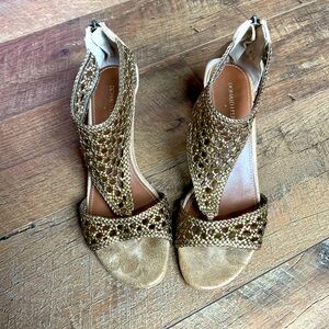 Donald J Pliner Gold Verona Women’s Leather Sandals 2.5 In Heel Size 8.5 SKU 2-6